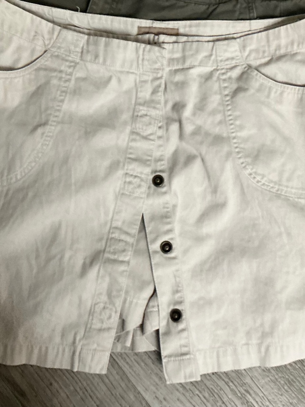 Bundle 2 vintage Y2K white shorts and express editor capri cotton